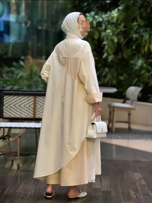 ترنش كوت برشلونة